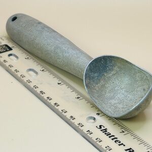 Old Roldip Ice Cream Scoop Silver Light Weight Maumee Ohio Metal Kitchen Tool